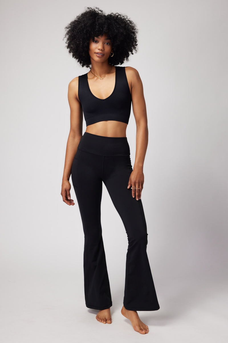 Women's Spiritual Gangster Brooklyn Dream Tech Eco Jersey Flare Pocket Legging Bottoms Black | BH3187524