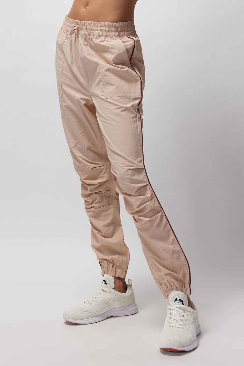 Women's Spiritual Gangster Journey Active Track Pant Bottoms Pink Sky | DT6075892